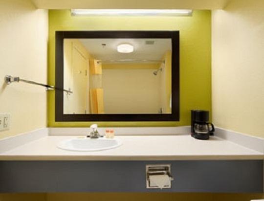 Days Inn & Suites By Wyndham Desoto Δωμάτιο φωτογραφία